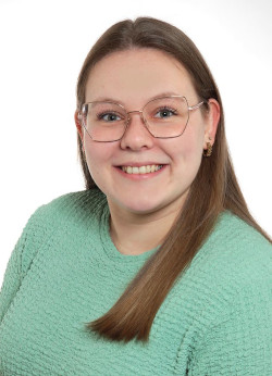 Elena Weinläder